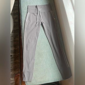 Vuori Daily Legging